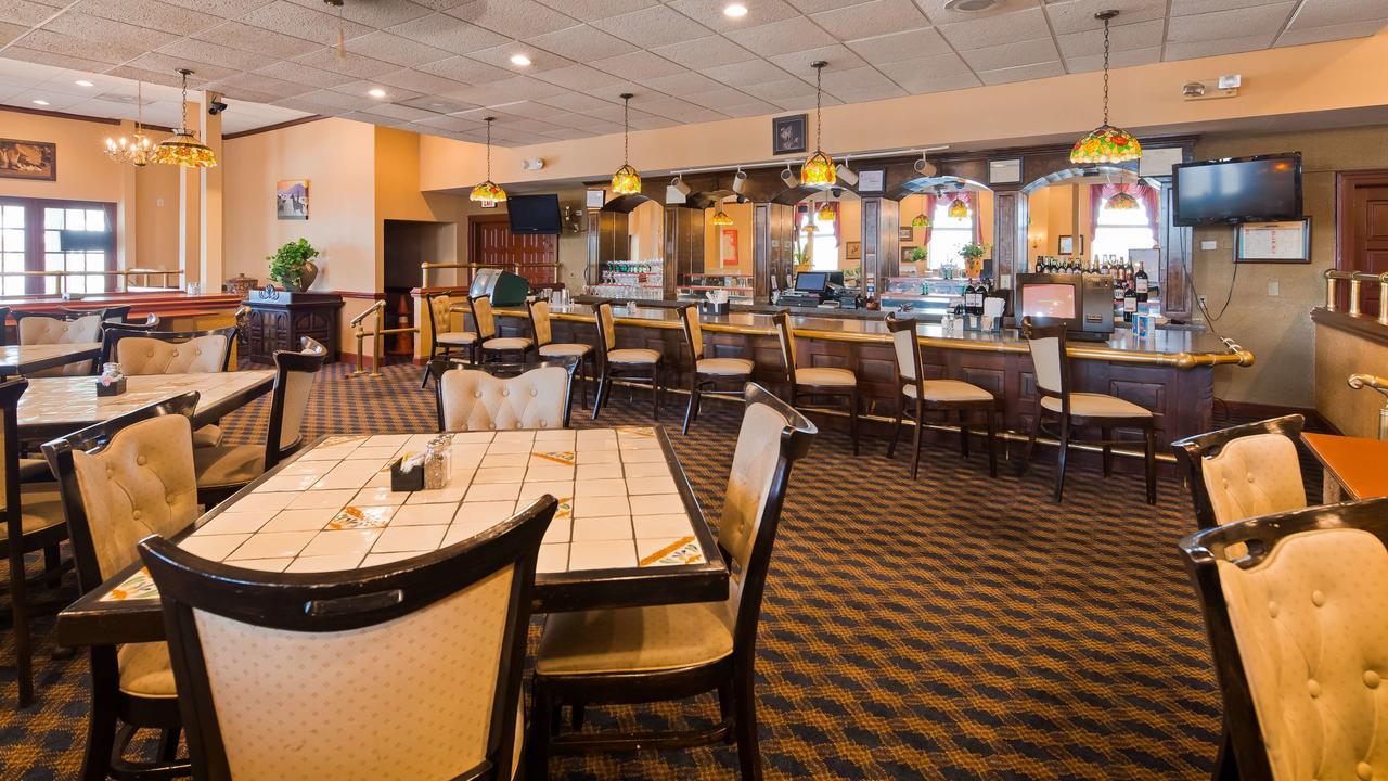 Clarion Inn Falls Church-Arlington Eksteriør bilde